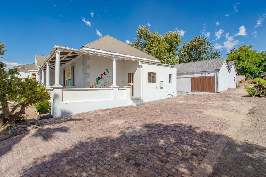 4 Bedroom Property for Sale in Wellington Central Western Cape